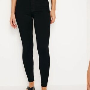 Good American Good Legs Coated Black Jeans